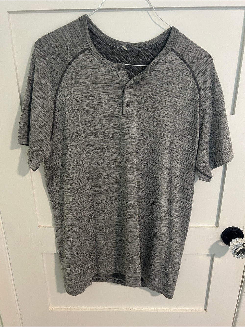 Lululemon Men's Heather Gray Short Sleeve Henley Polo